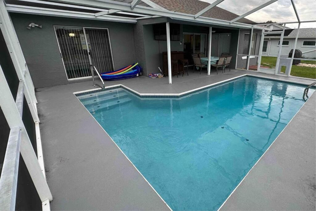 Manatee Oasis Weeki Wachee Family Fun Pool Home Spring Hill Kültér fotó